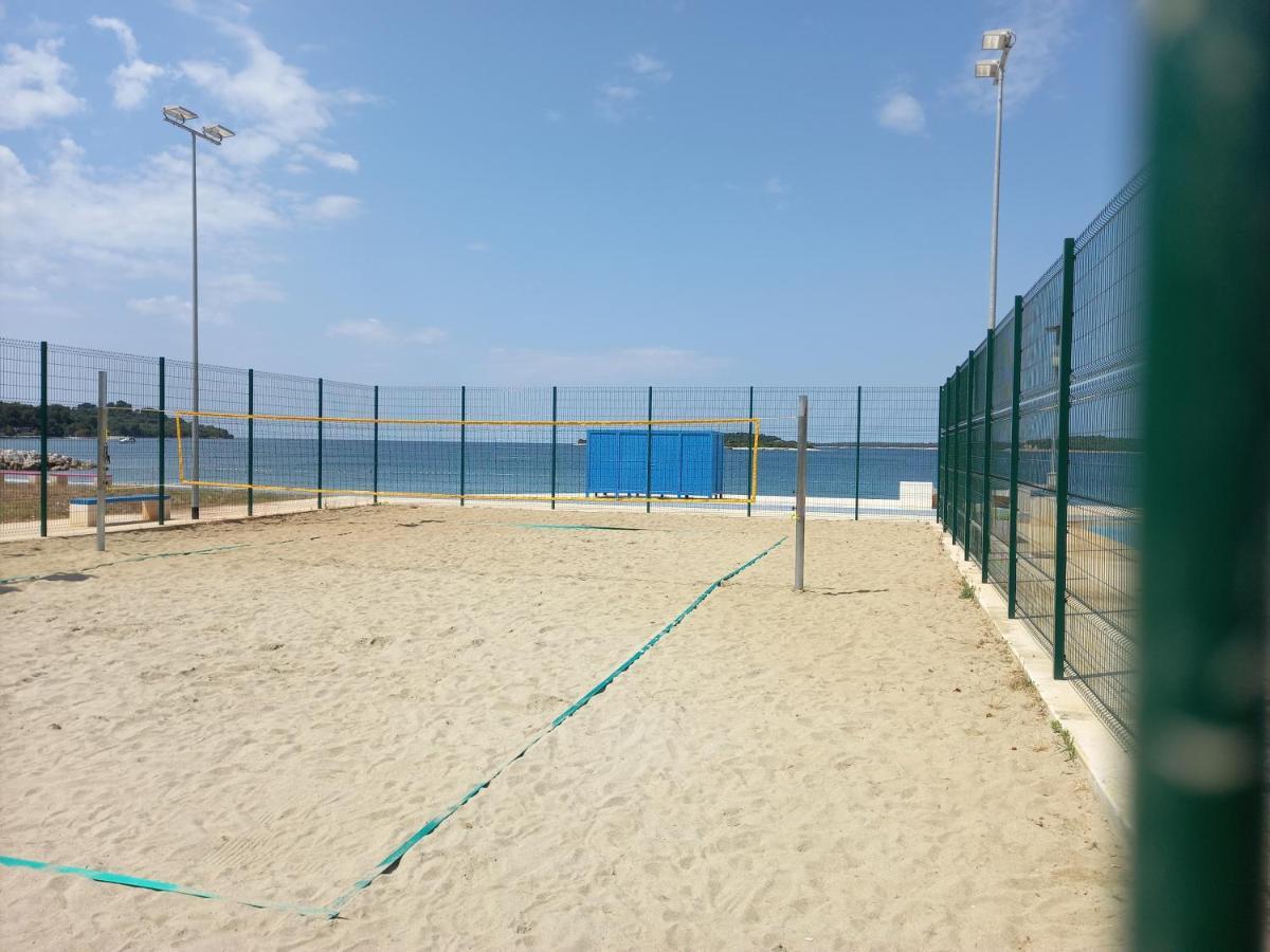 Apartment Pineta In Village Valbandon المظهر الخارجي الصورة