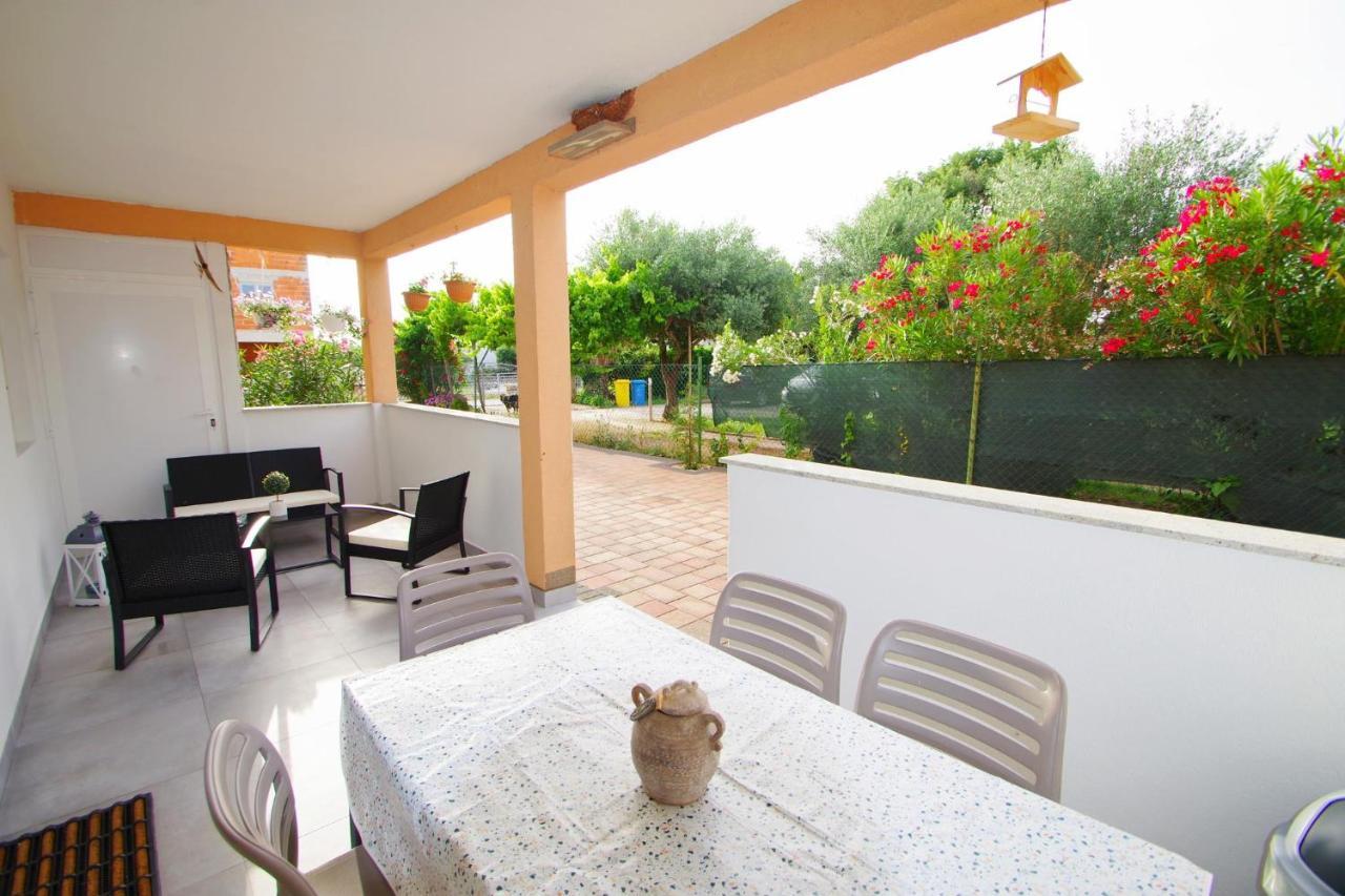 Apartment Pineta In Village Valbandon المظهر الخارجي الصورة
