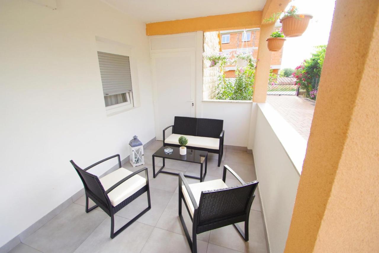 Apartment Pineta In Village Valbandon المظهر الخارجي الصورة