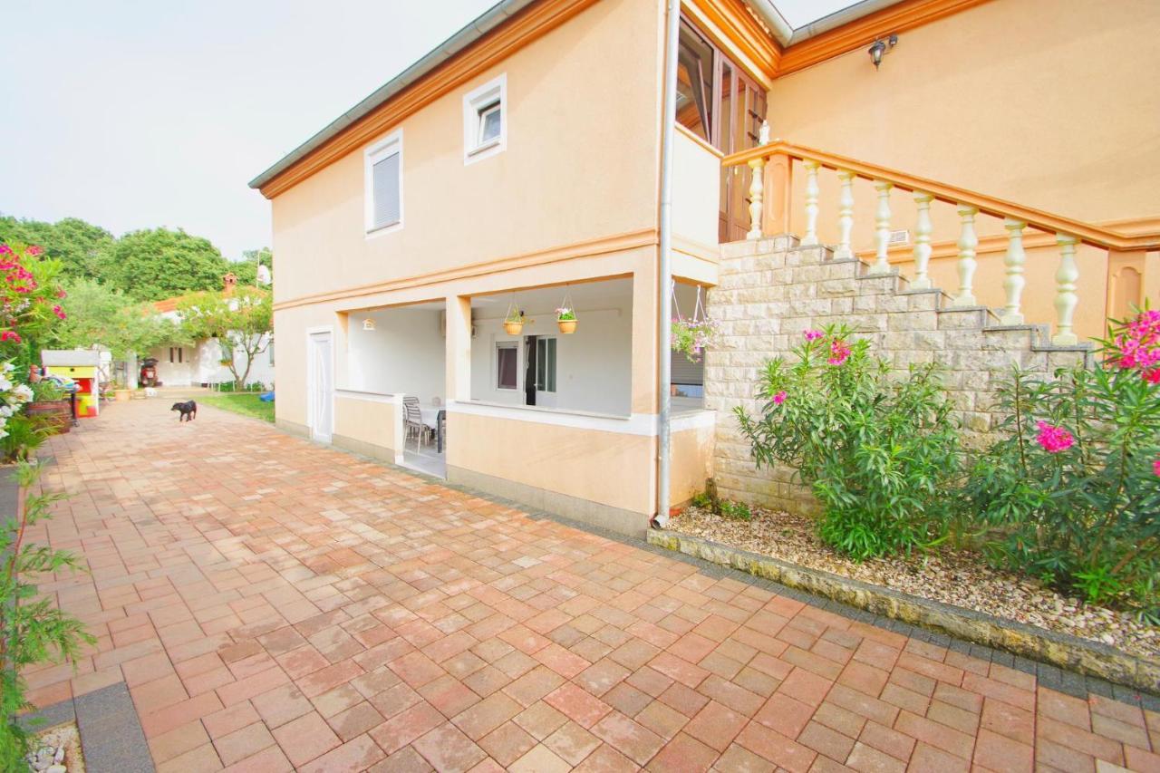 Apartment Pineta In Village Valbandon المظهر الخارجي الصورة